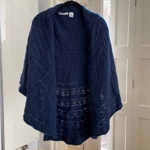 100% pure cashmere in navy blue, size small by Autumn Cashmere.